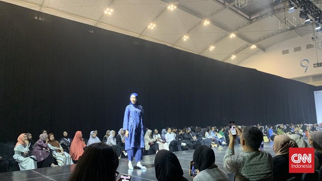 Danjyo Hiyoji Olah Batik Mukomuko: Flowy, Santun, dan juga Kekinian