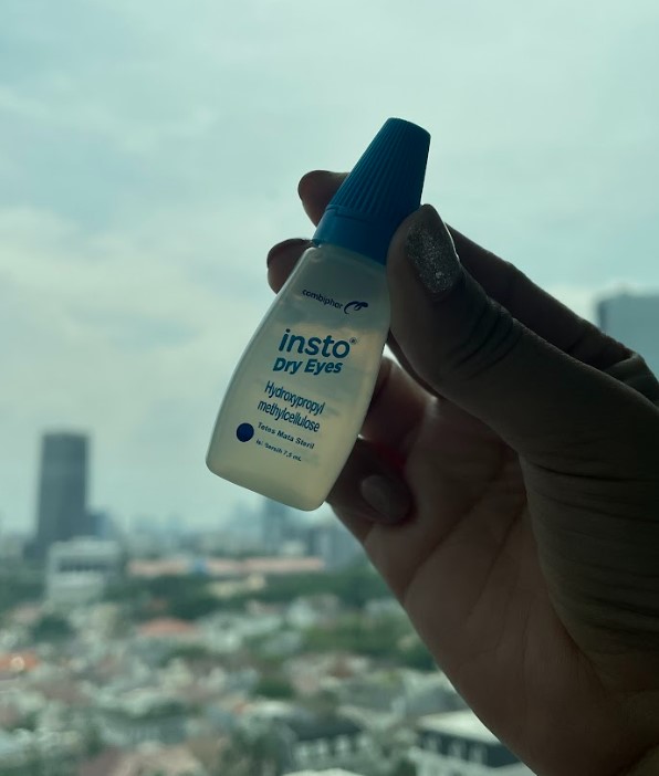 Mata Kering Akibat Layar Gadget, Ternyata Ini Solusinya